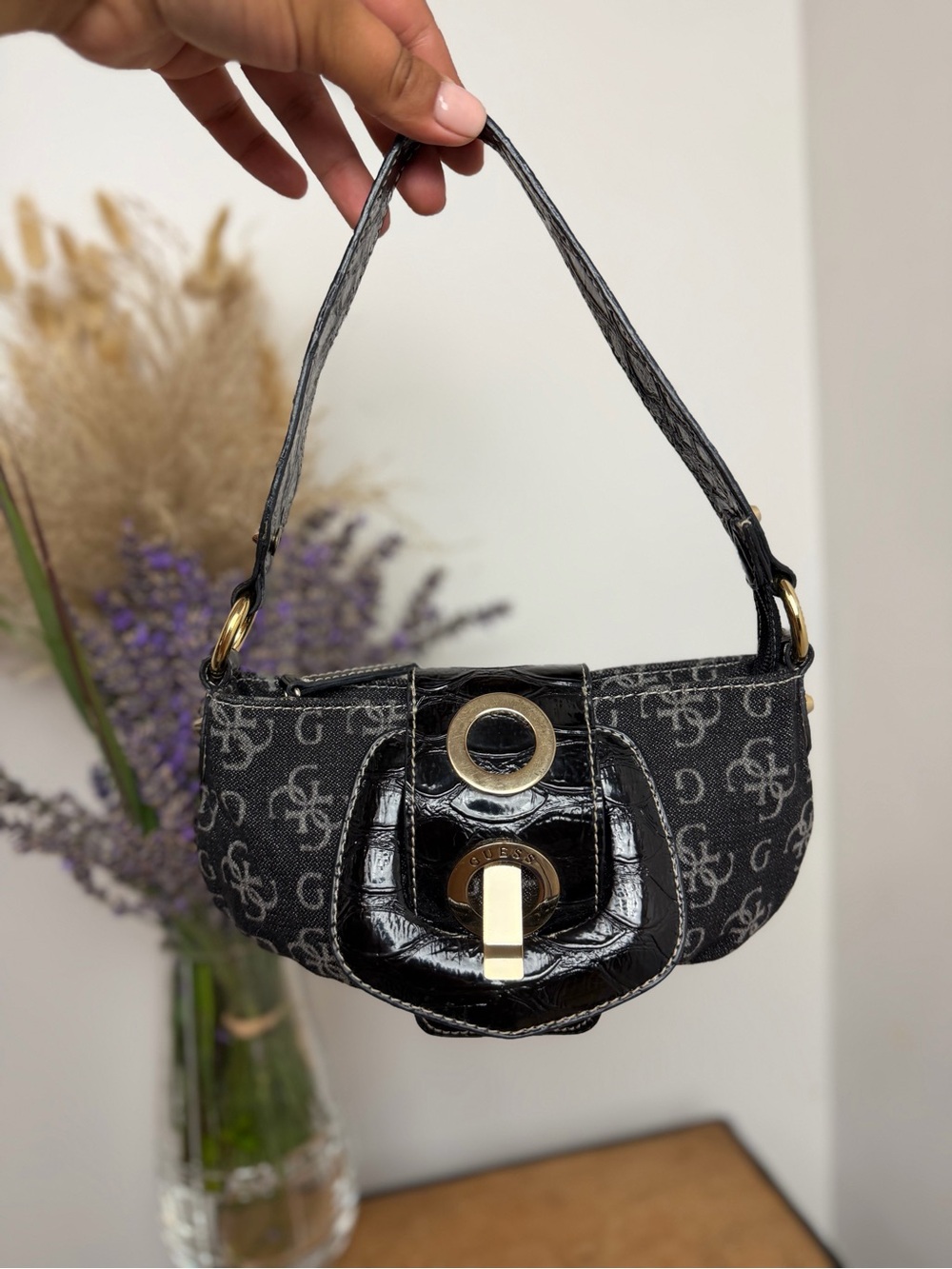 Vintage Y2K GUESS Madison Mini Black Monogram Shoulder Bag Croc Patent Baguette